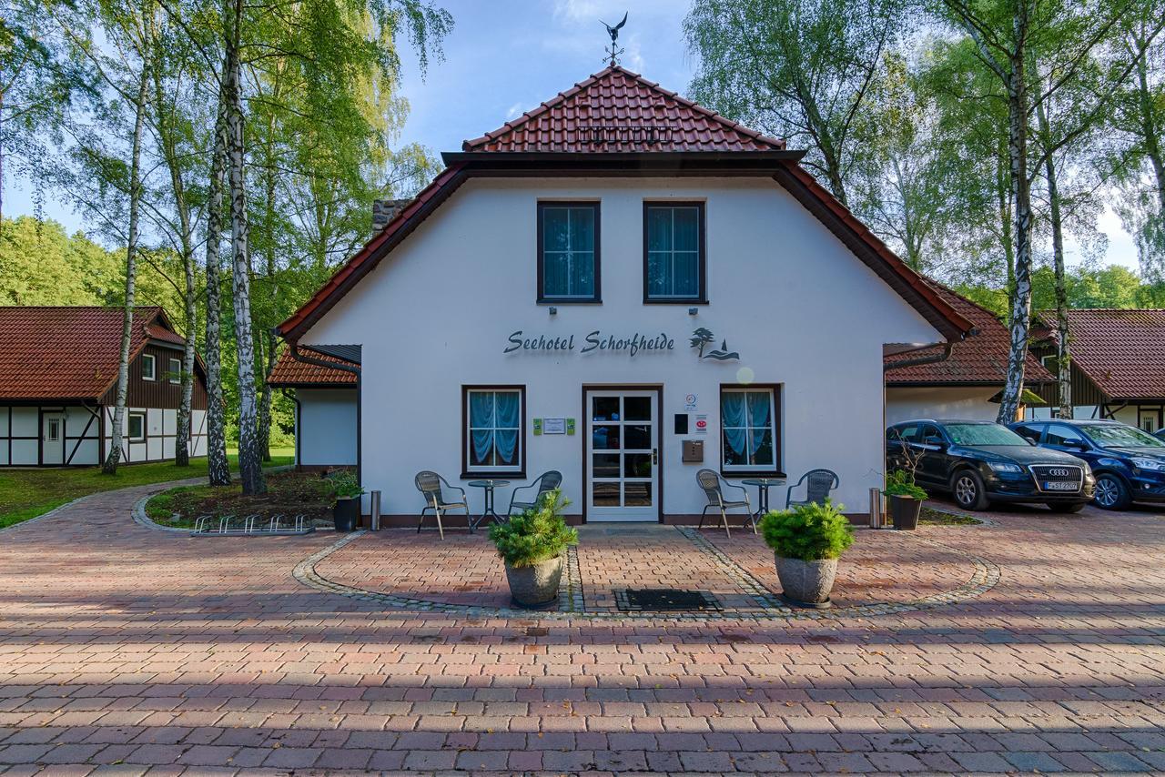 Seehotel Schorfheide Althuttendorf Esterno foto